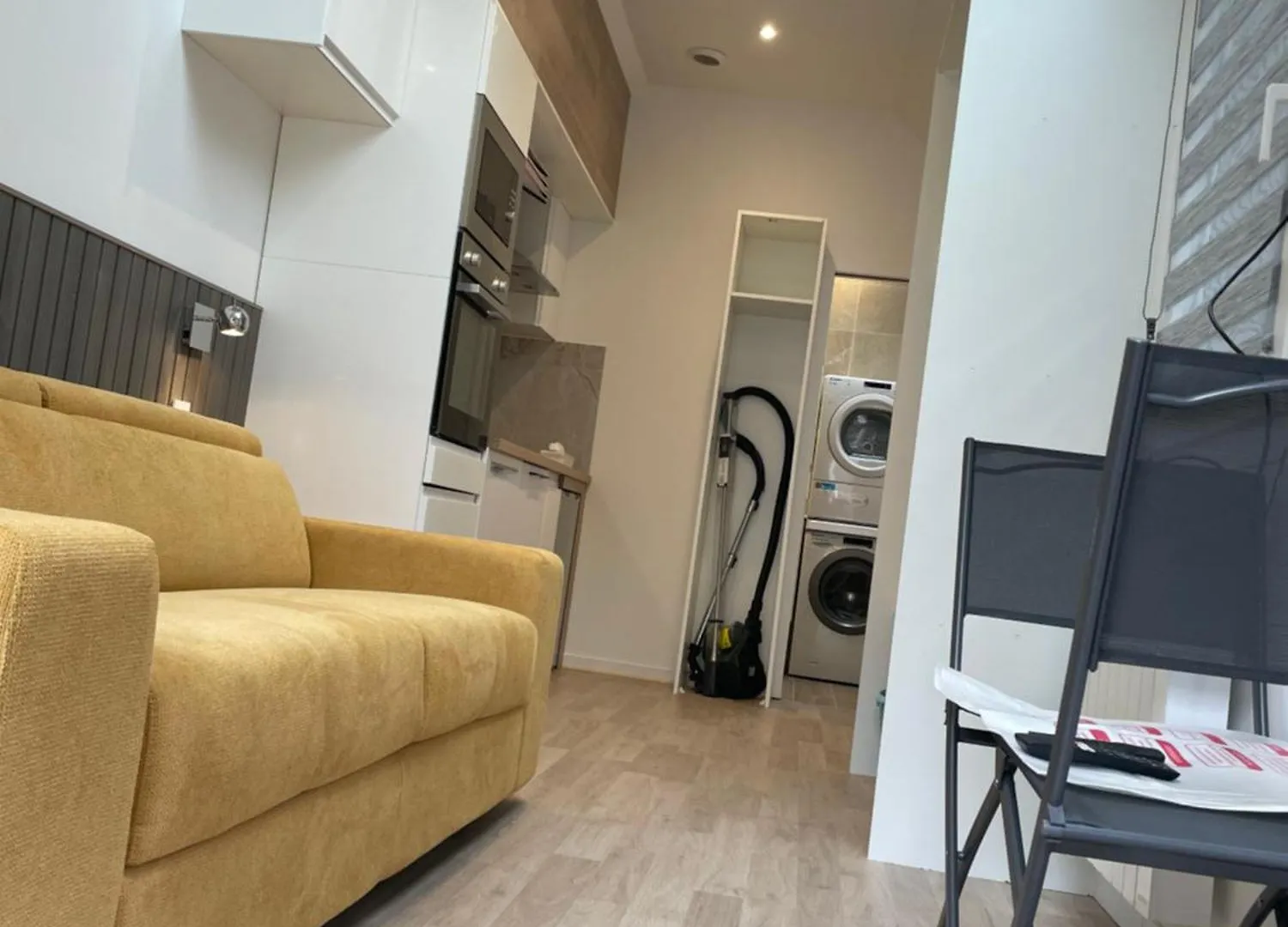 Appartement Studio Flambant Neuf Cocoon Pour 2 Sur Cotes De Granite Rose Lannion France